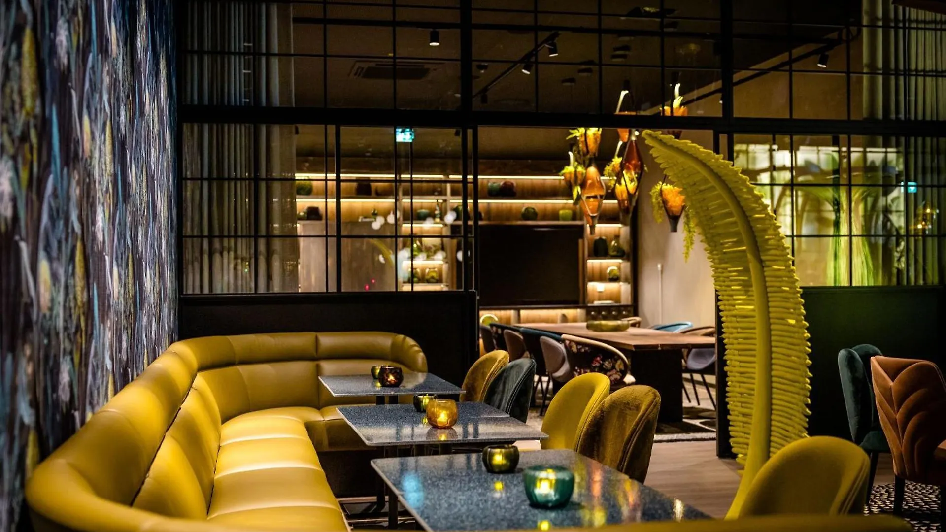 Motel One Muenchen Hauptbahnhof 3*, Munich
